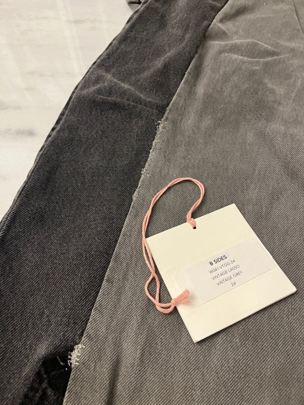 B Sides Vintage Lasso Vintage Grey Color - Picture 8 of 11